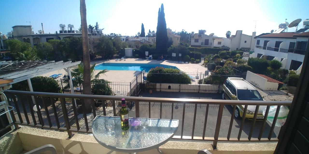 'Chez Antoine' Pool-View 5Min From Sea Lejlighed Paphos Eksteriør billede