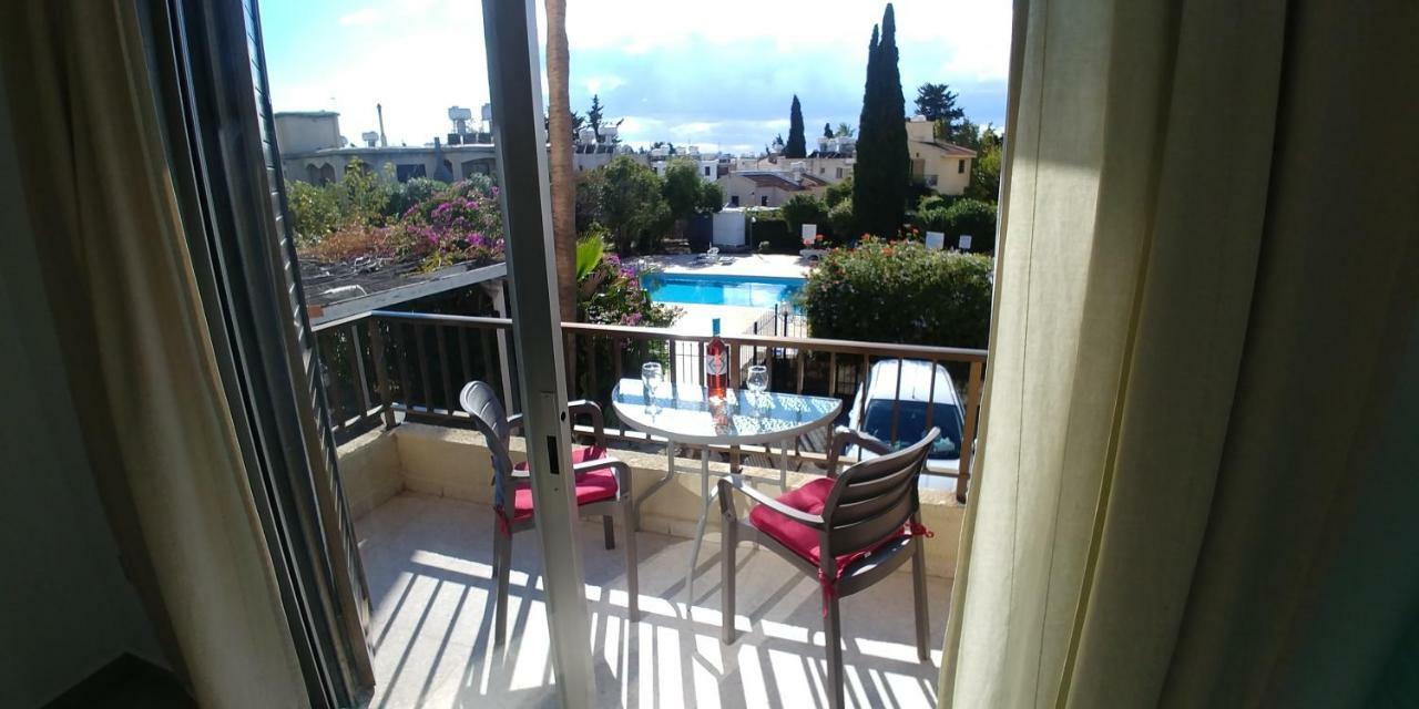 'Chez Antoine' Pool-View 5Min From Sea Lejlighed Paphos Eksteriør billede