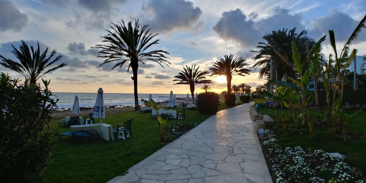 'Chez Antoine' Pool-View 5Min From Sea Lejlighed Paphos Eksteriør billede